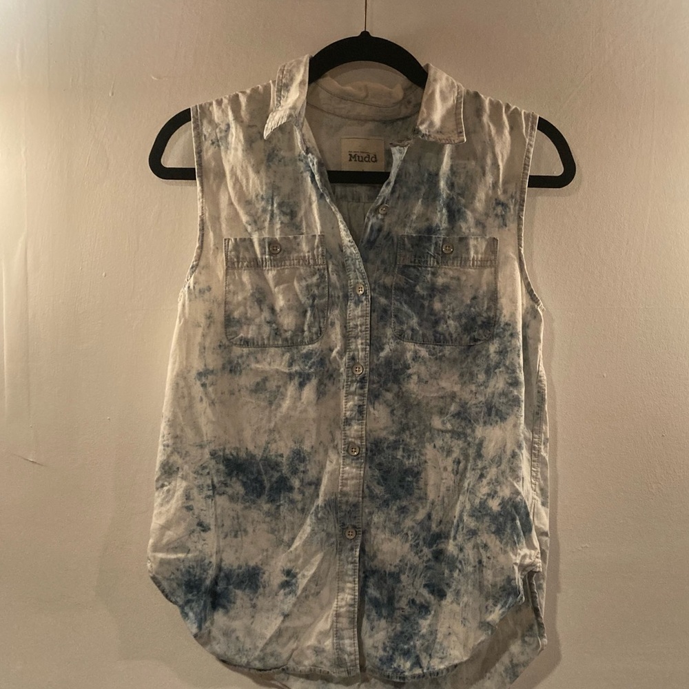 Mudd SMALL sleeveless denim button down acid wash bleached